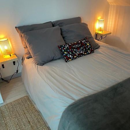Appartement Cosy A La Campagne Languidic Exterior photo